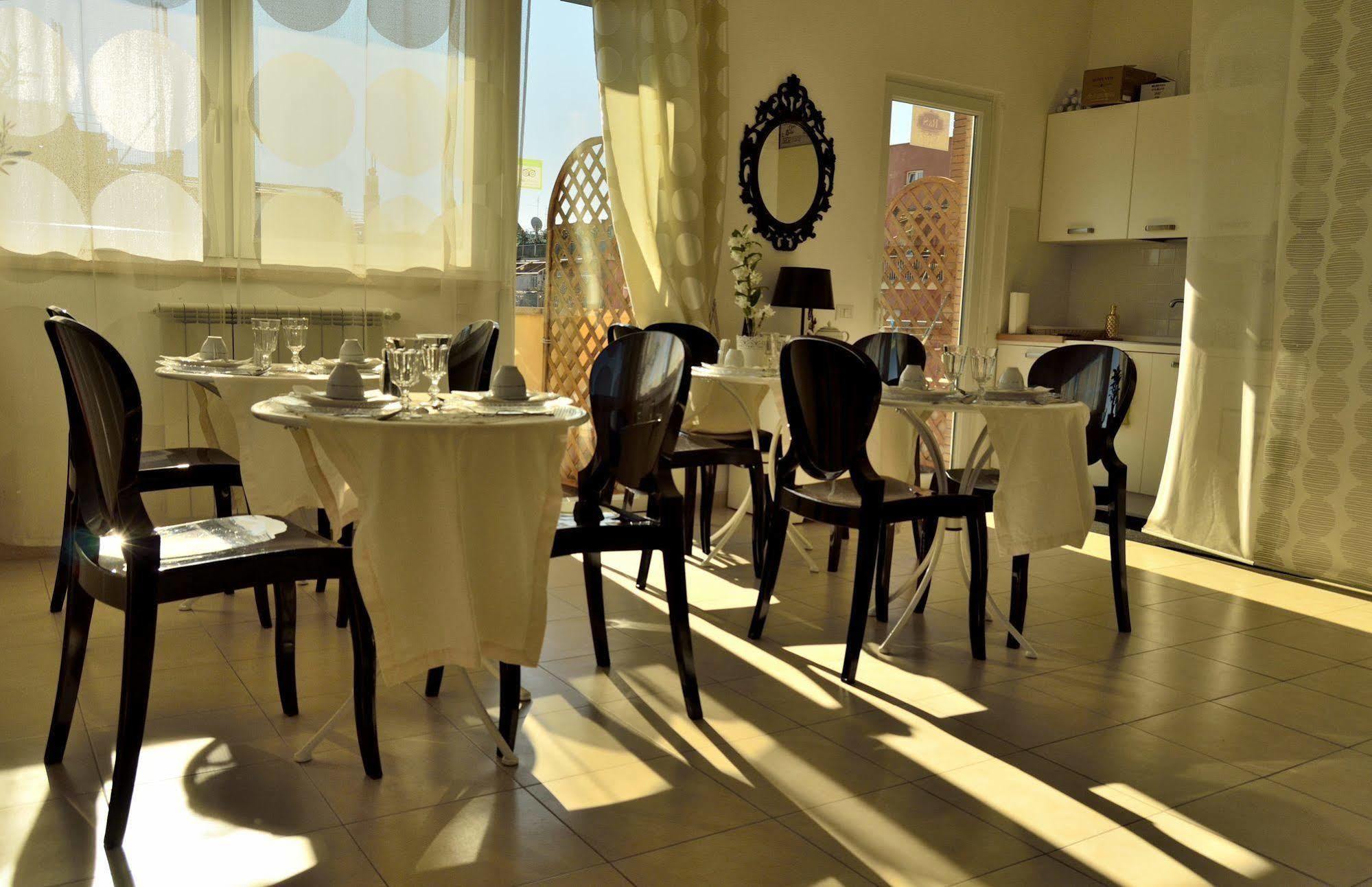 Rome&Suites Εξωτερικό φωτογραφία