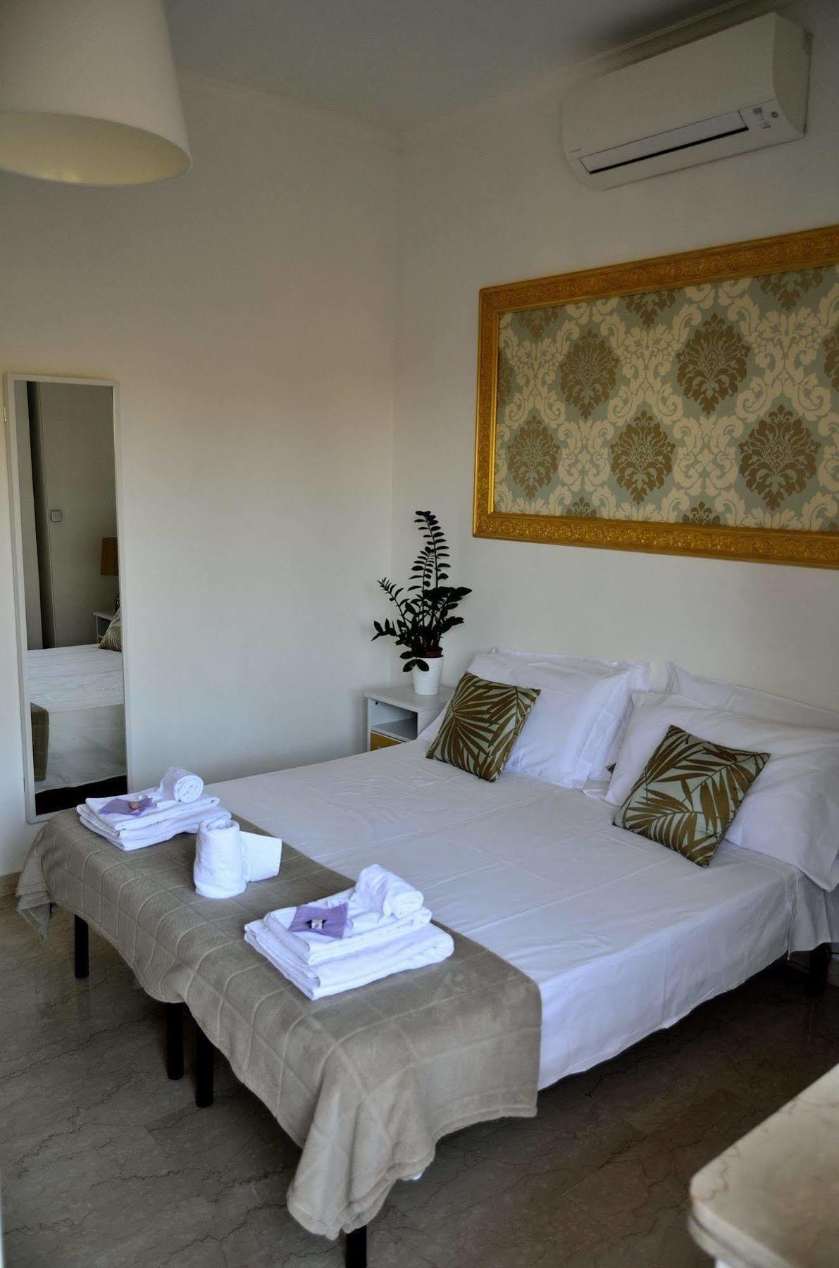 Rome&Suites Εξωτερικό φωτογραφία
