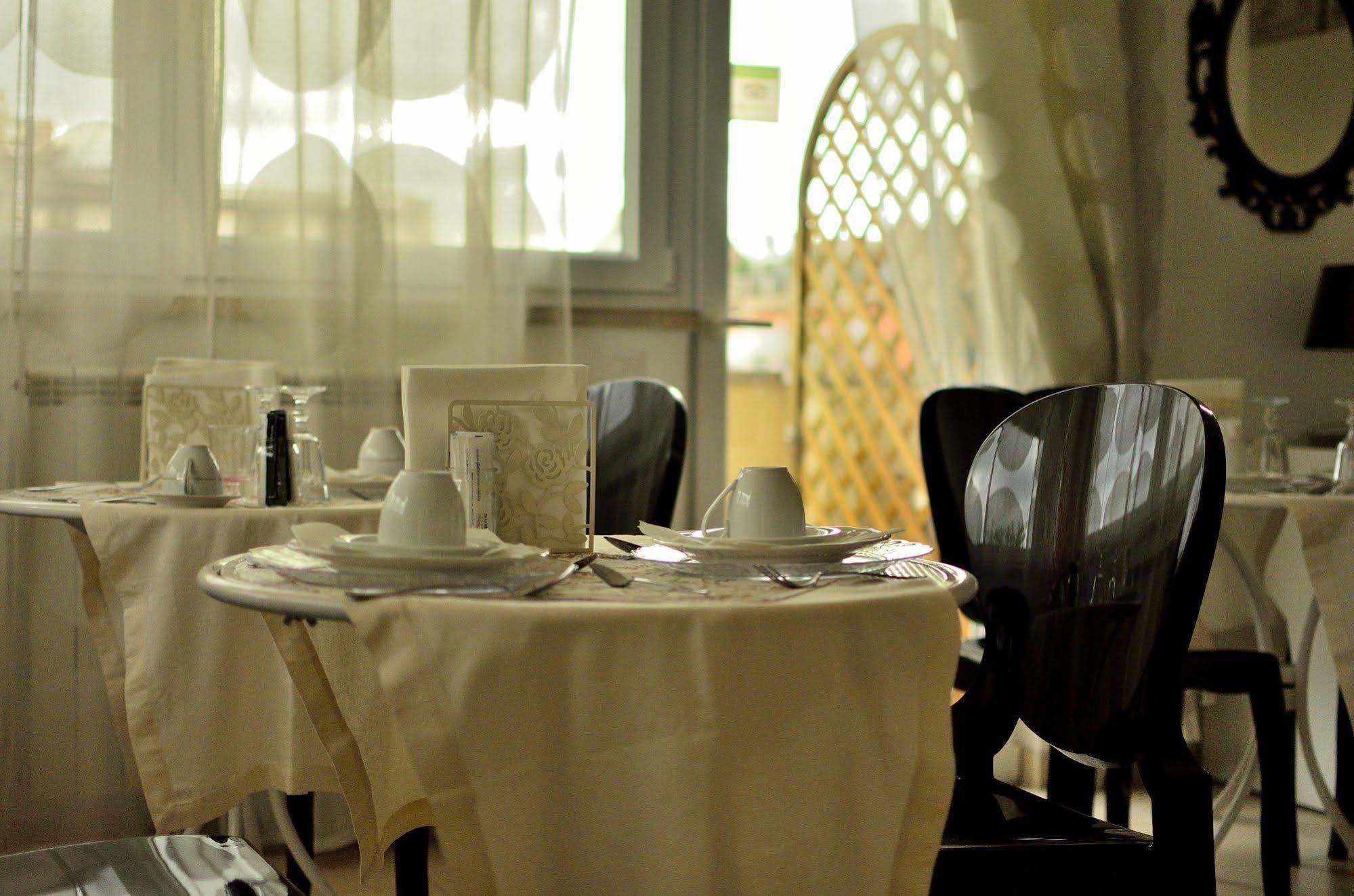 Rome&Suites Εξωτερικό φωτογραφία